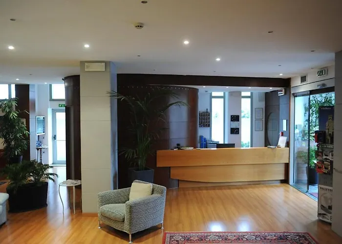 Elvezia Пезаро