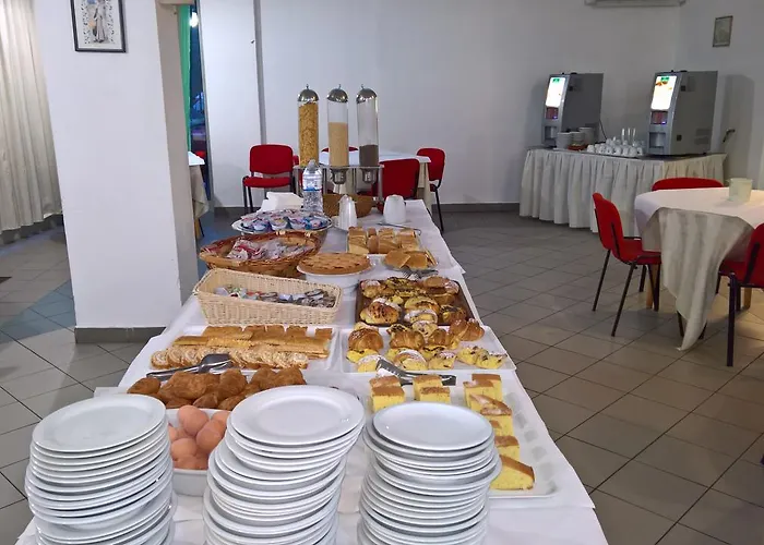 Отель Elvezia 3*